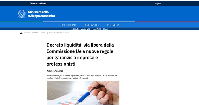 FONDALI PER SALE LITURGICHE E CONVIVENZE, smontabili. Euro 800,00 per 3  immagini - euro 1400,00 per 5 immagini. Si prega inviare richiesta via  email a info@tiscali.it - CAAL