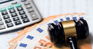 Ricavi “in nero” e saldo cassa negativo